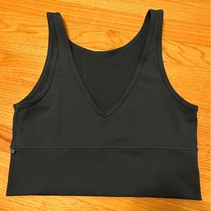 Lululemon power pivot tank